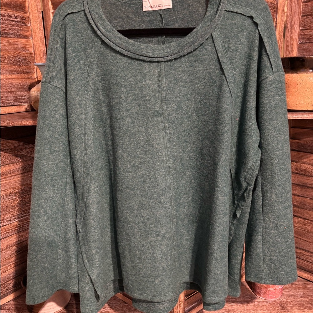 Zenana Outfitters Green Long Sleeve Top